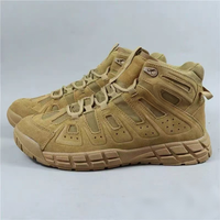 Bottes tactiques pour hommes pour les sports d'hiver Chaussures d'extérieur imperméables de combat pour l'escalade et la randonnée avec bout rond Semelle intérieure en caoutchouc