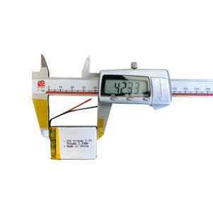 Batería de Iones de Litio 573040 de 700 mAh y 3.7 V, Fabricante OEM para Juguetes, Suministro Directo de Fábrica de Polímeros - Product Image 3