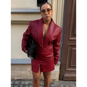 Veste Courte en Similicuir Personnalisée 2026 pour Femme, Col en V, Boutonnée, Style Motard, Manches Longues, Idéale pour l'Automne - Product Image 6