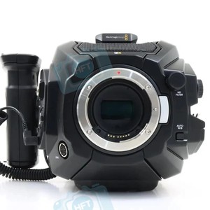 Videocamera Digitale Professionale HFT Blackmagic <span class=keywords><strong>URSA</strong></span> <span class=keywords><strong>Mini</strong></span> Pro 12K con Schermo da 4.0\" e Obiettivo Grandangolare 90° in Lega di Magnesio - Product Image 2