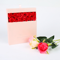 Boîte à bijoux à tiroir rose personnalisée gaufrage feuille éponge doublure savon rose carton rigide emballage cadeau pour matériaux recyclés