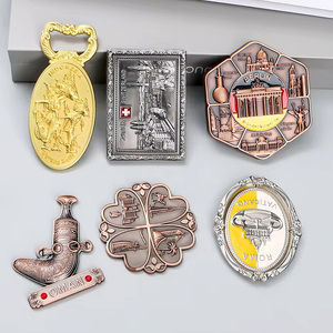 Imán de Refrigerador con Diseño Personalizado - Recuerdo Magnético de Metal, Artesanía, Llavero y Abrebotellas, Venta al por Mayor de <span class=keywords><strong>Indonesia</strong></span>, Qatar y Suiza - Product Image 2