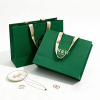 Sacs cadeaux en papier personnalisés avec logo doré en relief, couleur personnalisée, pour bijoux, bougies, parfums, soins de la peau, vêtements, emballage OEM