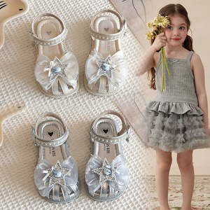 Sandali Antiscivolo per Bambine, Scarpe Estive con Suola Morbida, Decorazioni in Strass e Rete, Sandali con Punta Chiusa per Bambini - Product Image 1