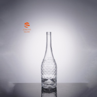 Bouteille à col étroit de 750 ml avec motifs ondulés, idéale pour l'emballage de vin de fruits, vin mousseux, brandy et autres cadeaux