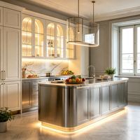 Îlot de cuisine modulaire en acier inoxydable courbé de luxe français avec robinet et charnière, armoires de cuisine modernes personnalisées avec évier