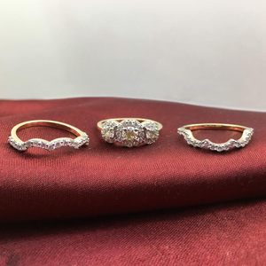 14k Yellow Gold Round Brilliant Diamond Three Stone Halo Engagement <b>Ring</b> Women's Bridal Jewelry Set - Product Image 4