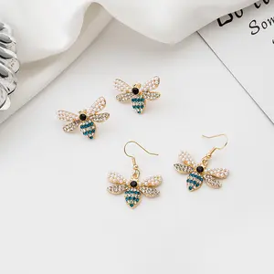 Retro Cartoon bee Rhinestone Pearl Stud Earrings Simple Insect earrings European and American wholesale jewelry for women