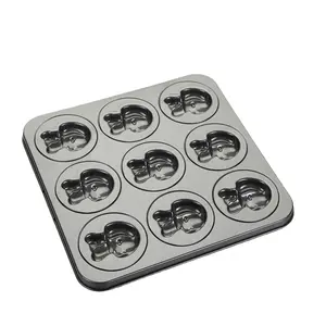 Plateau à muffins de l'usine OEM 12 tasses Outils pour gâteaux en métal Mini moule à cupcake Revêtement antiadhésif Moule à muffins en acier au carbone