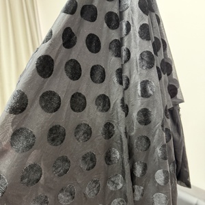 Tissu en <span class=keywords><strong>velours</strong></span> floqué extensible à pois, motif brûlé, extensible dans les 4 sens, toucher doux pour robes et costumes de danse pour femmes - Product Image 4