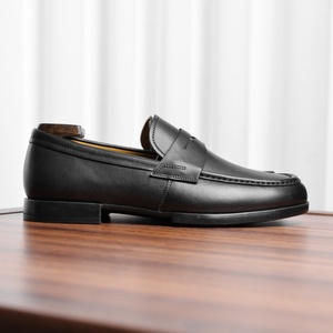 The Latest Autumn Leather Men's Casual <b>Shoes</b> Durable Business <b>Shoes</b> Hiking and Daily Wear Versatile and Stylish Footwear - Product Image 4