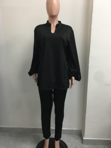 ชุดเซ็ต 2 ชิ้น เสื้อคอวีสีพื้นแบบแยกชิ้นและเลกกิ้งลำลองสำหรับผู้หญิงรุ่นใหม่ล่าสุด - Product Image 6