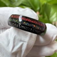 Bague en carbure de tungstène classique populaire de 6mm pour femmes noir avec opale de feu rouge arc-en-ciel coquille d'ormeau incrustation cadeaux de mariage