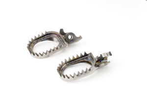 Repose-pieds de <span class=keywords><strong>moto</strong></span> en titane CNC usine <span class=keywords><strong>moto</strong></span> en gros pour <span class=keywords><strong>Honda</strong></span> CR125R CR250R CRF150R CRF250X CRF450R CRF450X - Product Image 2