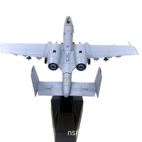Modelo de Avión de Ataque A-10 Thunderbolt II Warthog Shark Mouth a Escala 1/100