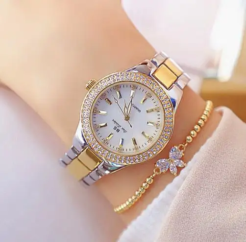 Relógio de venda quente novo BS Relógio de venda direta da cadeia de comércio exterior Relógio de diamante completo para mulheres