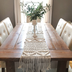 Camino de mesa de macramé hecho a mano, Estilo Vintage bohemio para comedor - Product Image 1