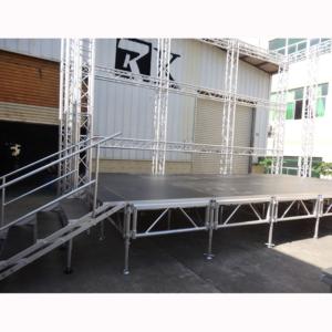 Plataforma de Escenario Portátil de Aluminio para Eventos al Aire Libre con Fácil Montaje y Superficie Antideslizante para Actuaciones Escolares - Product Image 5