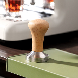 Tamper de café Espresso Coffee Tamper Mango de madera Base de hierro plano Estación de apisonamiento de bajo costo Barista Espresso - Product Image 2
