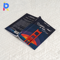 Impression de magazines personnalisés de haute qualité en usine avec reliure parfaite, couverture souple, papier offset, services de conception personnalisée