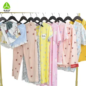 Abbigliamento di seconda mano indumenti da notte da donna camicia da notte in cotone balle vestiti usati pigiama di cotone sfuso