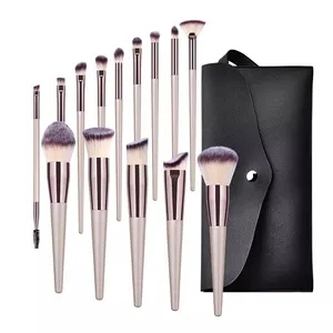 Christmas Vegan White High Quality Synthetic Makeup Air Brush Set Packaging