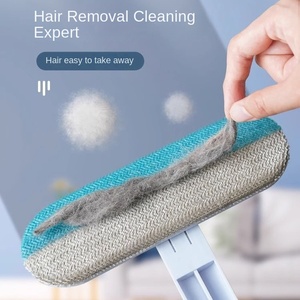 Cepillo Multifuncional de Alta Calidad para Eliminar el Pelo de Mascotas (Perros y Gatos), Herramienta de Aseo para Ventanas, Sofás, Camas y Ropa - Product Image 1