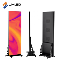 UHLED yüksek parlaklık Led lambalı Poster çerçeve dolap boyutu 640*1920mm otel reklam Led lambalı Poster ekran P1.839 dijital Led lambalı Poster