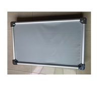 Lit surélevé pour chien Lit de couchage personnalisable Lit pour animal de compagnie Lit surélevé extérieur pour chien