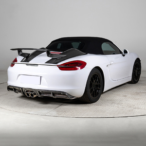 ชุดแต่งกันชนหลังคาร์บอนไฟเบอร์ ปี 2012-2016 สำหรับ Cayman Boxster 981 พร้อมบังโคลนและชุดป้องกันตัวถัง - Product Image 4