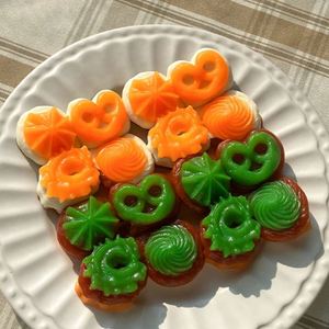 TPR Food Series Simulation <b>Miniature</b> Food Toy Resin Simulation Waffle Biscuit Horn Shape Extrusion Toy - Product Image 4