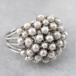 Anello Vintage con Design a Bouquet di Fiori, Anello Classico da Donna - Product Image 4