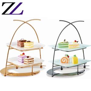 Platos colgantes para decoración de catering, bandeja de cerámica blanca redonda elegante de 3 niveles, soporte para pastel de mariposa de oro rosa - Product Image 4