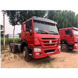 La Howo Trailer <span class=keywords><strong>de</strong></span> <span class=keywords><strong>segunda</strong></span> <span class=keywords><strong>mano</strong></span>, camiones unidades 6X4 GNC China Marca 375Hp venta Sinotruk Mitsubishi usado barato camión Tractor - Product Image 3