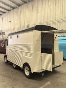 Food Truck à Crêpes <span class=keywords><strong>et</strong></span> Galettes Françaises avec Deux Brûleurs, Crêperie Sucrée <span class=keywords><strong>et</strong></span> Salée pour les Marchés de Noël <span class=keywords><strong>et</strong></span> les Festivals de la Côte d'Azur - Product Image 4