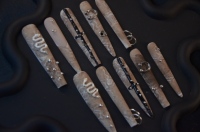 Lot de 10 faux ongles en ABS noir faits à la main, à presser, forme amande, avec colle, pointes longues style stiletto, forme carrée, application sur les doigts