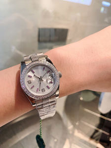 Reloj de Lujo para Hombre con Bisel de Moissanita VVS, Cuarzo, Correa de Goma, Caja de Aleación, Resistente al Agua 20 BAR, Esfera de 41 mm con Indicadores - Product Image 2