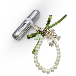 Dispensador de perfume autocebante de aluminio de 5 ml, portátil, con gancho para colgar, set de regalo para viaje. - Product Image 3