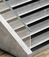 Bande antidérapante autocollante en aluminium robuste pour marches d'escalier, carrelage et bords de marbre
