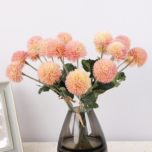 Ramo de Flores de Crisantemo Artificial, 6 Tallos, Bola Rosa Esponjosa, Decoración para el Hogar y Bodas, Plástico de Alta Simulación - Product Image 1