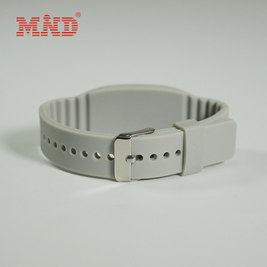 Phong cách mới 13.56MHz <span class=keywords><strong>Mifare</strong></span> cổ điển Ev1 <span class=keywords><strong>1K</strong></span> RFID Vòng đeo tay NFC có thể điều chỉnh dây đeo cổ tay Silicone ban nhạc cao su - Product Image 3