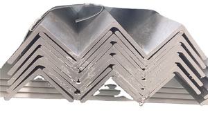 Angle <span class=keywords><strong>en</strong></span> acier galvanisé laminé à chaud perforé avec trous de perforation/barre <span class=keywords><strong>en</strong></span> <span class=keywords><strong>fer</strong></span> à fentes - Product Image 3