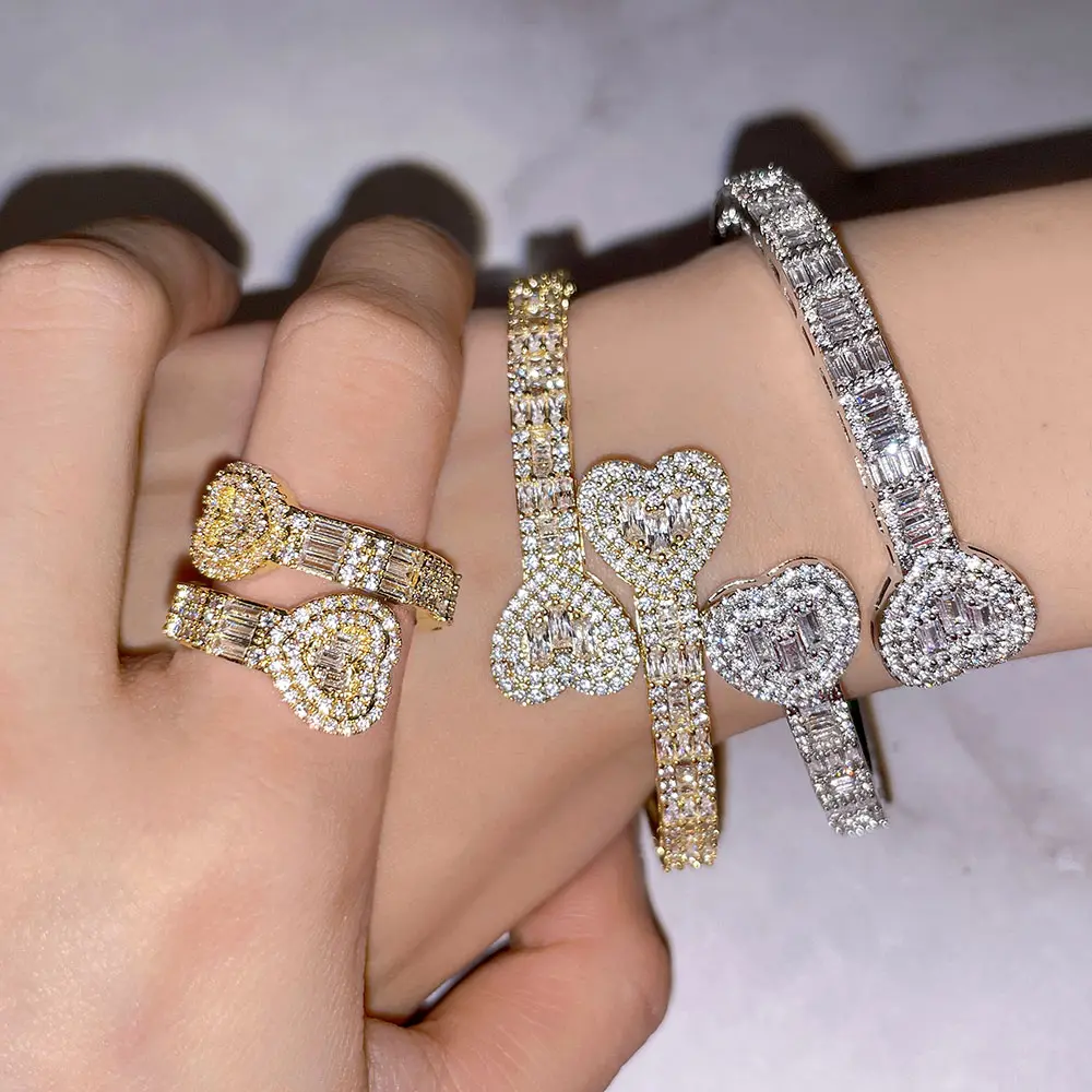 Hot Bán Hip Hop Baguette CZ Iced out Bling Vàng Mạ Trái Tim Bướm Bangle Vòng Đeo Tay Phụ Nữ