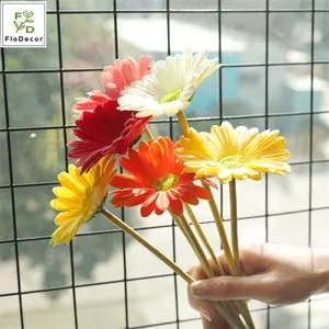 De alta calidad PU Artificial Gerbera Daisy flor Real Touch para casa decoración boda pedazo de centro de mesa de flores