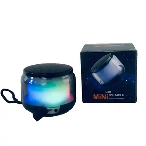 2024 Nhà Máy Giá xách tay <span class=keywords><strong>mini</strong></span> LED ánh sáng thông minh không dây BT Loa yzl59 với FM Đài phát thanh - Product Image 2