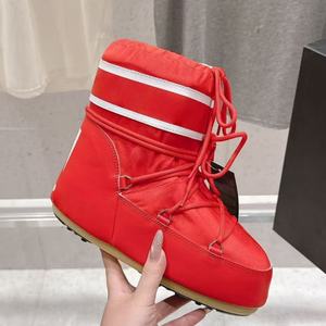 Bottes de neige thermiques rouges de style designer, unisexes, doublées en cuir véritable, imperméables, plateforme, mode hiver, bottes de marche tendance - Product Image 2