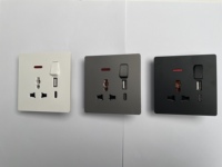 Enchufe de Pared con Interruptor USB Estándar Británico de Precio de Fábrica Shinelite con Puerto USB Tipo A+C
