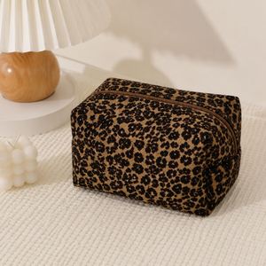 Pochette cosmétique en coton à imprimé léopard, grande capacité, trousse de maquillage, trousse de toilette de voyage, pochette organisatrice à fermeture éclair pour femmes, logo personnalisé - Product Image 1