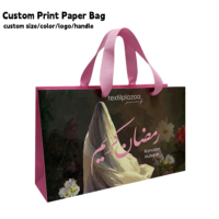 Sacs shopping en papier personnalisés de luxe avec grande poignée en ruban, impression couleur intégrale pour l'emballage de vêtements de mode féminine, de bougies et d'artisanat