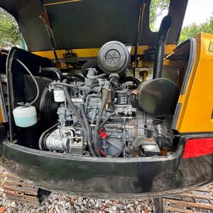 Mini-excavatrice sur chenilles Sany 60C d'occasion, puissante, à faible nombre d'heures de fonctionnement, 6 tonnes, pour usage agricole et domestique - Product Image 1